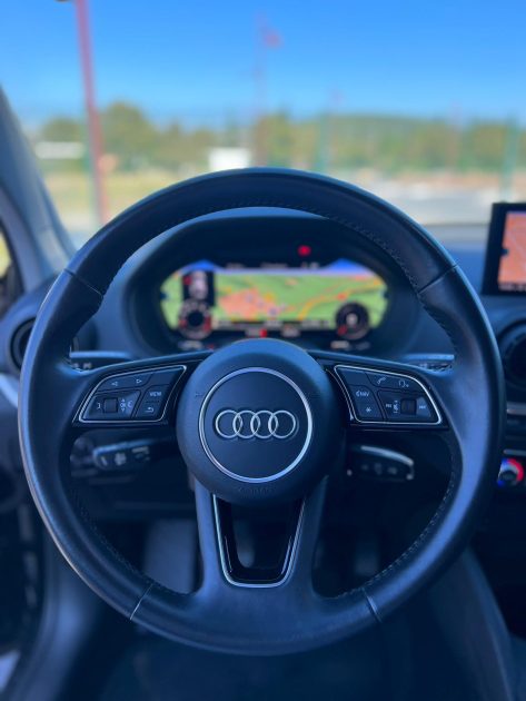 AUDI Q2 2017 1.4 TFSI 150CV / Virtual Cockpit / Carnet Audi / Révisée 