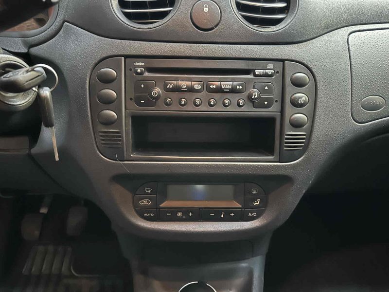 CITROEN C2 1.4 Essence 70 cv VTR