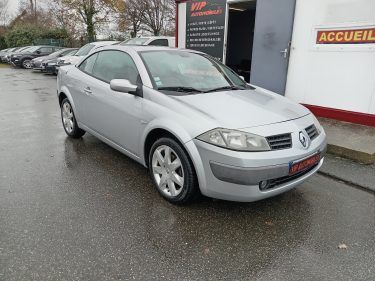 RENAULT MEGANE II CoupÃ©-Cabriolet 2005