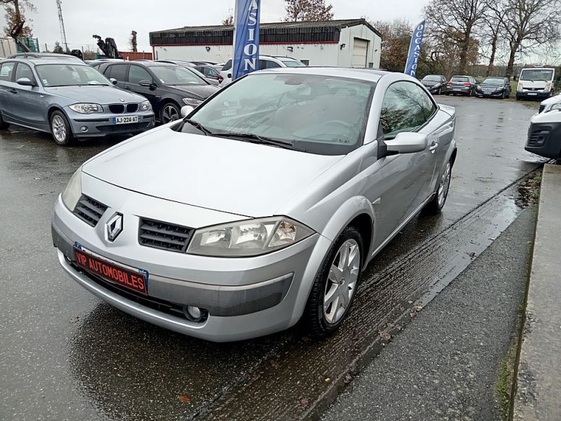 RENAULT MEGANE II CoupÃ©-Cabriolet 2005