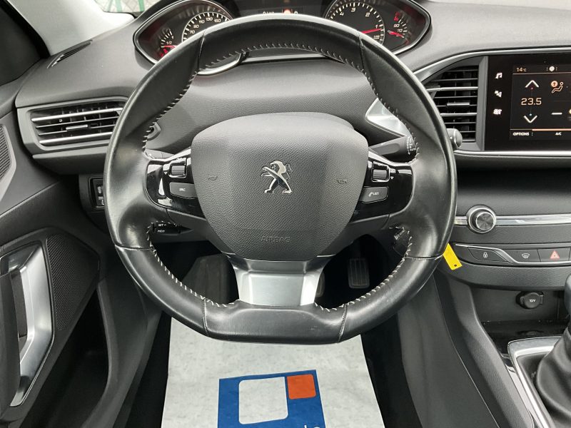 PEUGEOT 308 II 2017