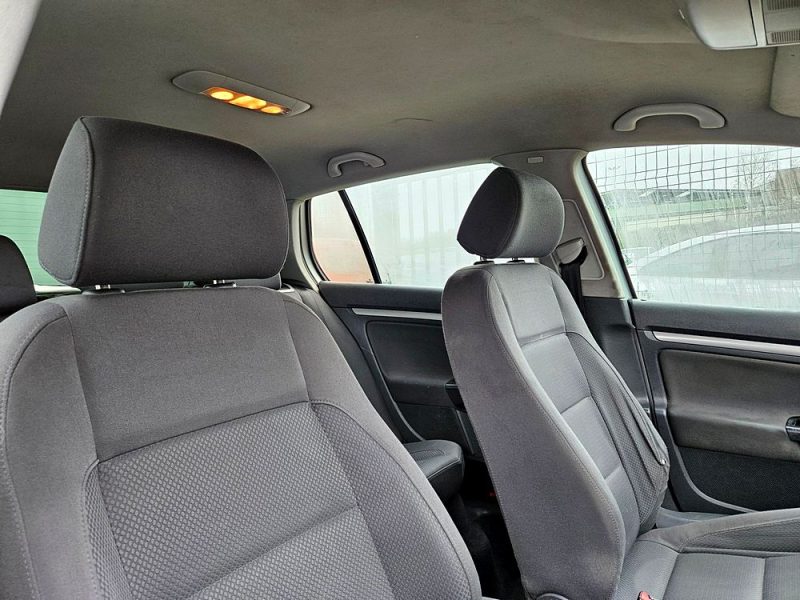 VOLKSWAGEN GOLF V 2006