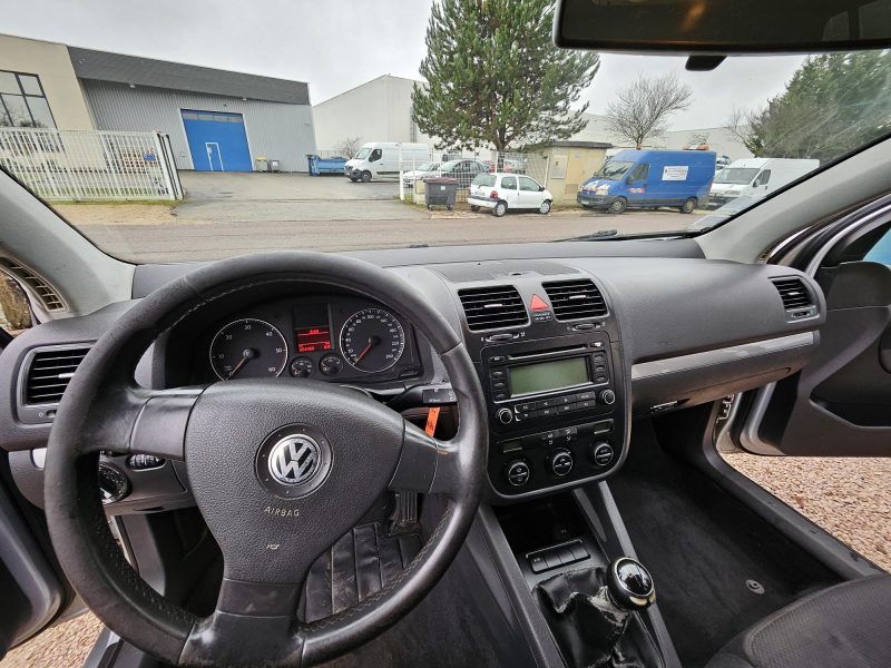 VOLKSWAGEN GOLF V 2006