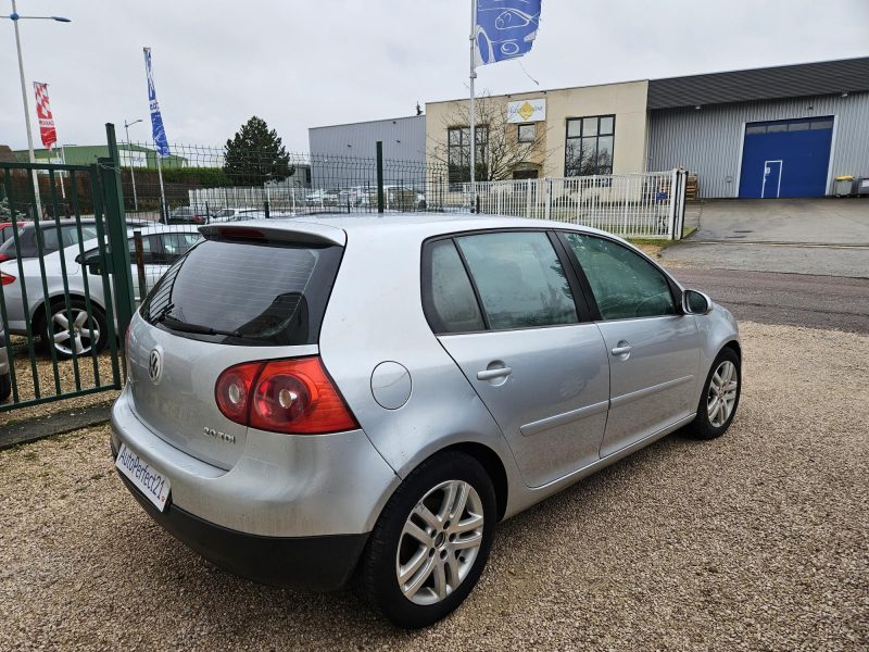 VOLKSWAGEN GOLF V 2006