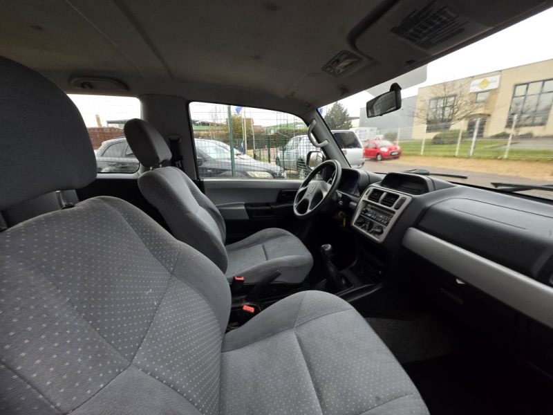 MITSUBISHI PAJERO PININ I 2002