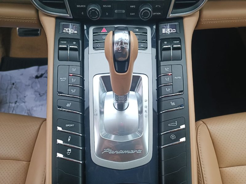 PORSCHE PANAMERA 4S 4.8 400cv