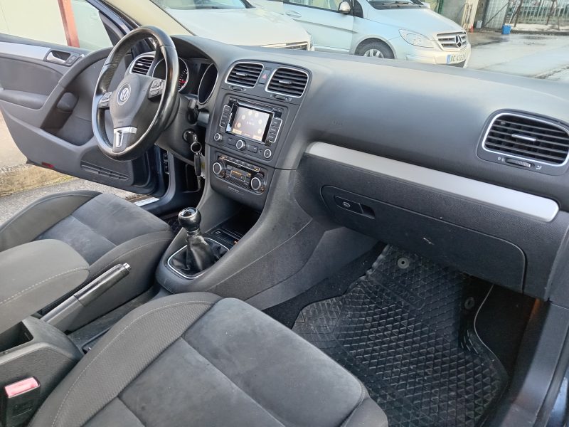 VOLKSWAGEN GOLF VI 2010