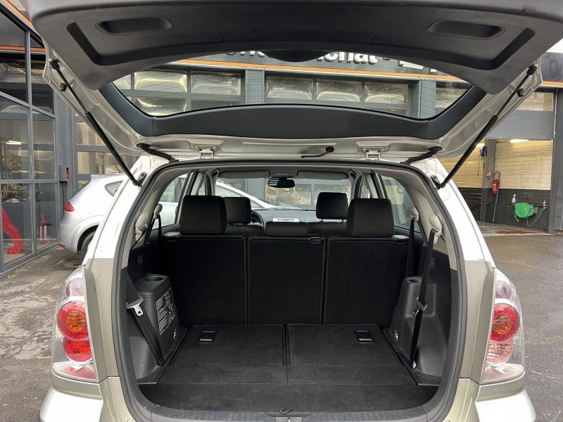 TOYOTA COROLLA VERSO II 1.6 VVT-i 110 Cv 7 PLACES / 63 800 KMS - GARANTIE 1 AN