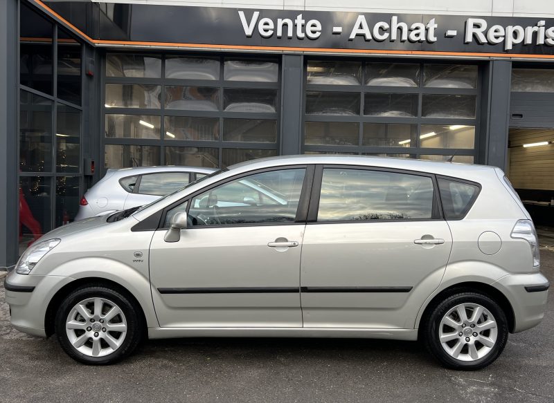 TOYOTA COROLLA VERSO II 1.6 VVT-i 110 Cv 7 PLACES / 63 800 KMS - GARANTIE 1 AN