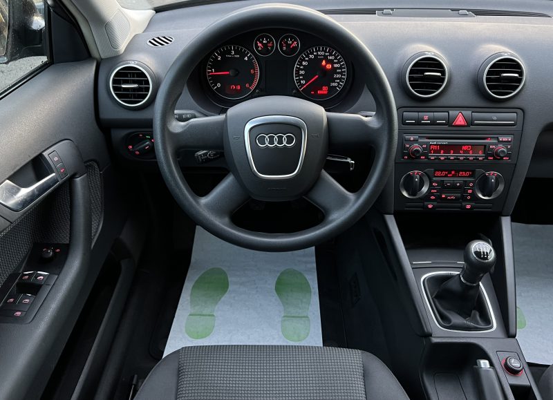 AUDI A3 SPORTBACK 2.0 TDI 140 Cv 89 600 KMS / 5 PORTES - GARANTIE 1 AN