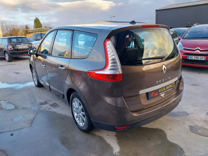 RENAULT Grand SCÉNIC III 2.0 TDI 16V 140 Exclusive line