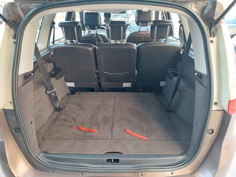 RENAULT Grand SCÉNIC III 2.0 TDI 16V 140 Exclusive line