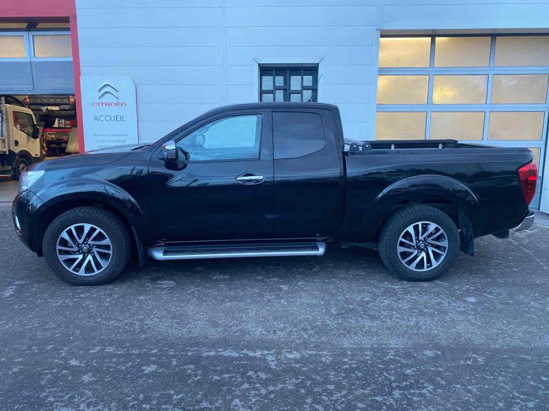 NISSAN NP300 NAVARA Pick-up 