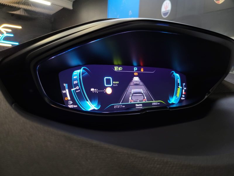 PEUGEOT 3008 HYBRID4 225cv GT PACK TOIT OUVRANT / CUIR COMPLET ELEC A MEMOIRE CHAUFFANT