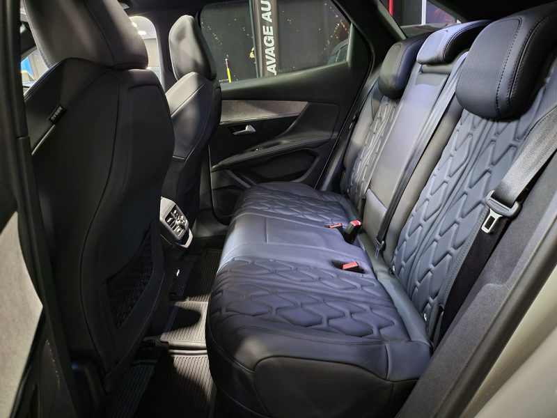 PEUGEOT 3008 HYBRID4 225cv GT PACK TOIT OUVRANT / CUIR COMPLET ELEC A MEMOIRE CHAUFFANT