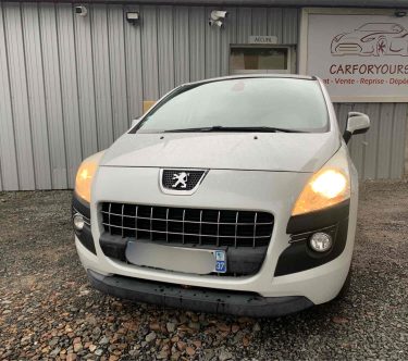 PEUGEOT 3008 Monospace 2011