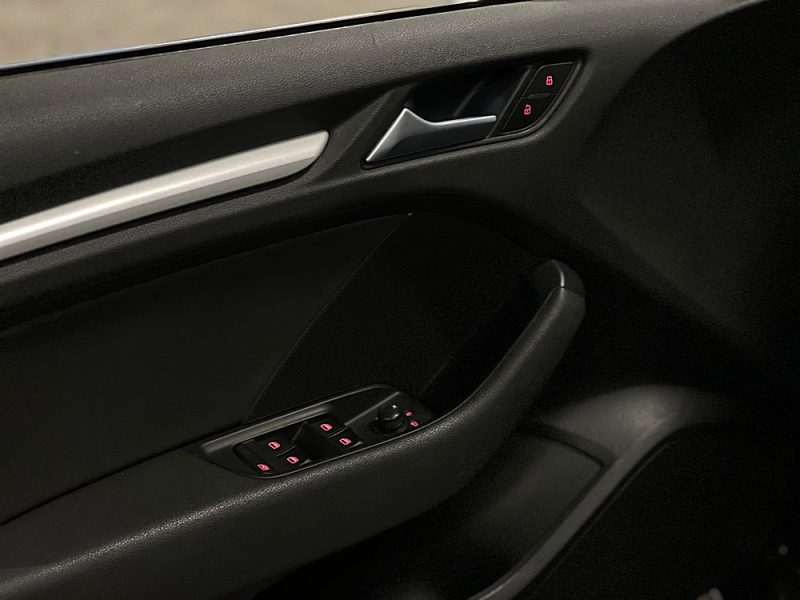 AUDI  A3 1.4 TFSI 150CH AMBIENTE