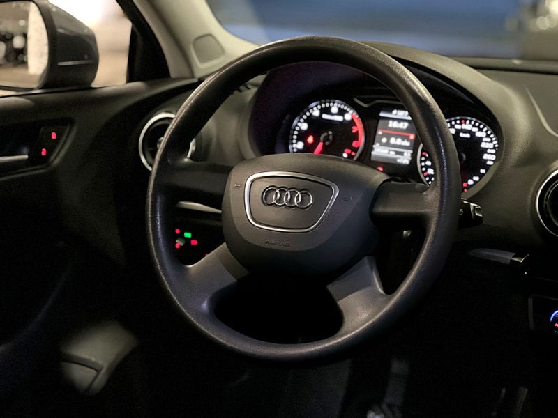 AUDI  A3 1.4 TFSI 150CH AMBIENTE