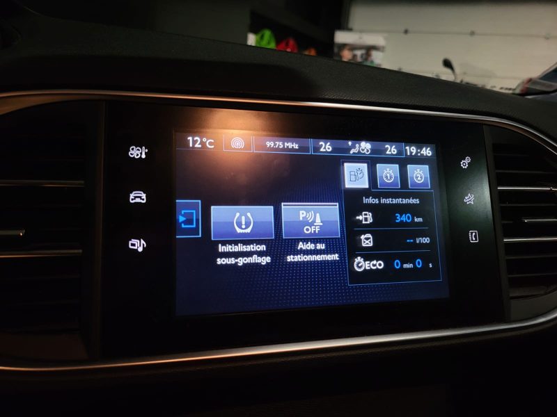 PEUGEOT 308 II 1.2 e-THP 130cv Sensation BVM6 // RADAR-AR/GPS/BLUETOOTH