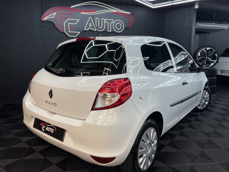 RENAULT CLIO III 2011