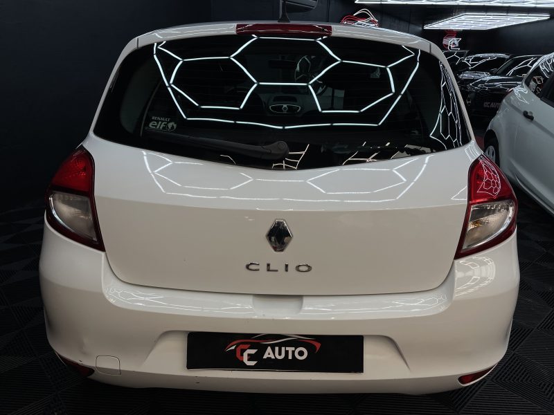 RENAULT CLIO III 2011