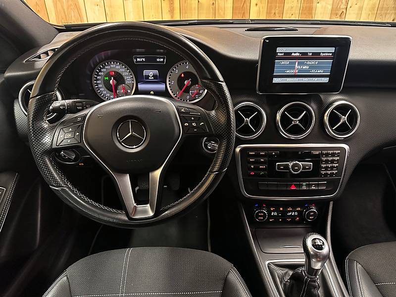 MERCEDES CLASSE A200