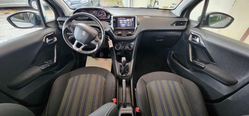 PEUGEOT 208  1.6 HDi 100cv URBAN SOUL