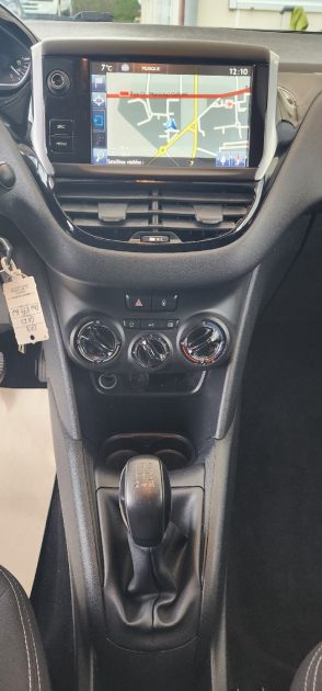 PEUGEOT 208  1.6 HDi 100cv URBAN SOUL