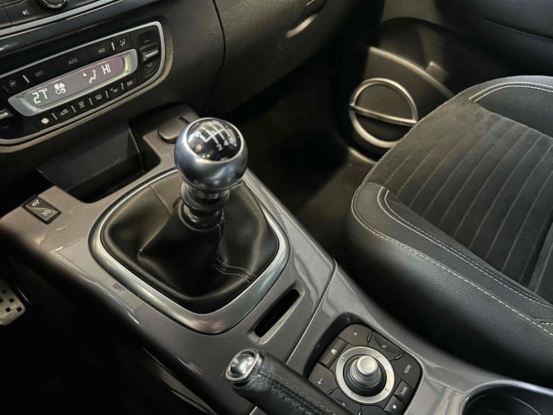 RENAULT SCÉNIC III 2013