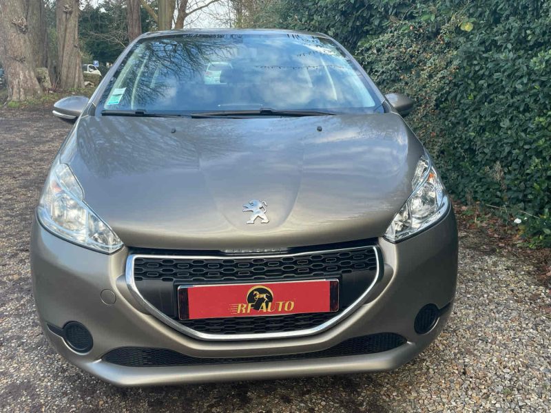 PEUGEOT 208 I 2013 1.2 VTI 82cv