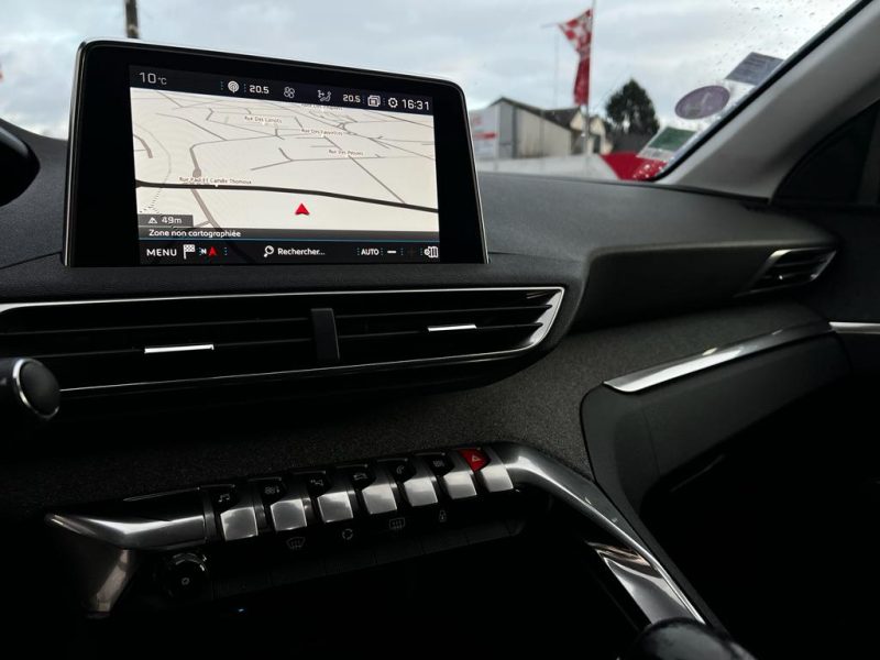 PEUGEOT 3008 SUV 2018