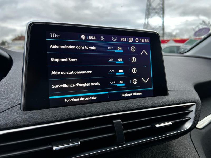 PEUGEOT 3008 SUV 2018