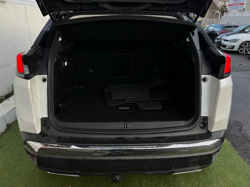 PEUGEOT 3008 SUV 2018