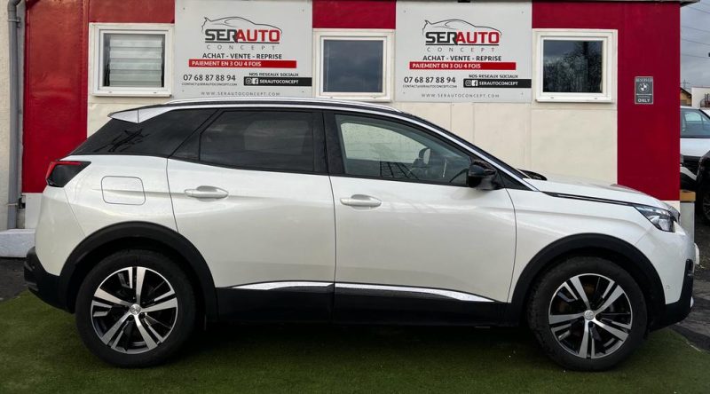 PEUGEOT 3008 SUV 2018