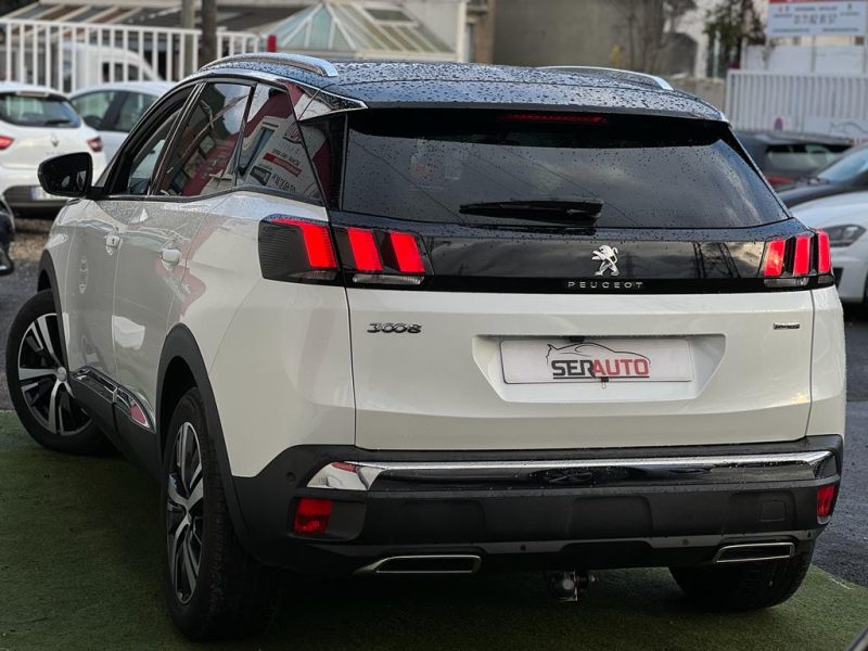 PEUGEOT 3008 SUV 2018
