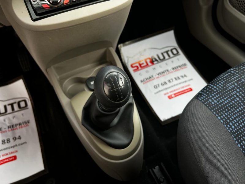 RENAULT TWINGO II 2009