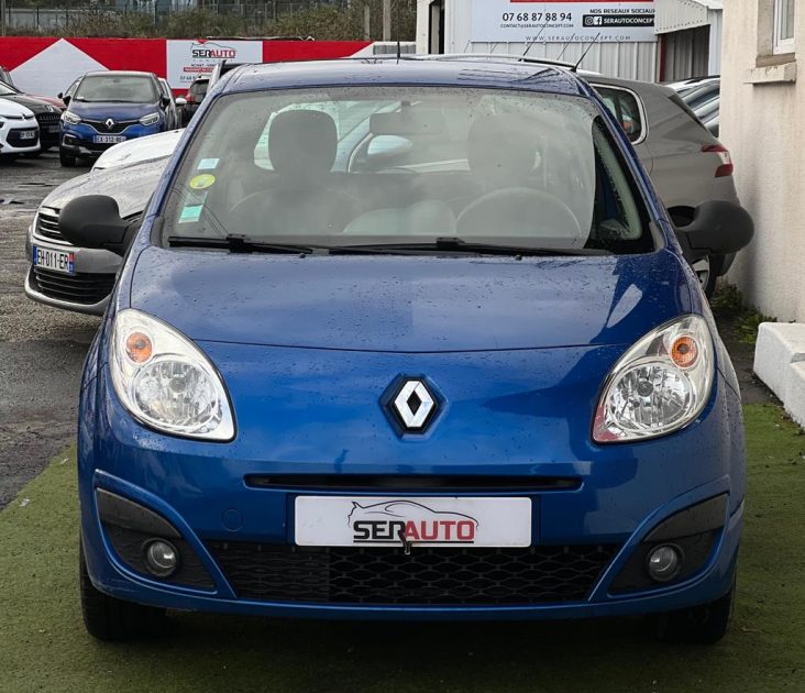 RENAULT TWINGO II 2009