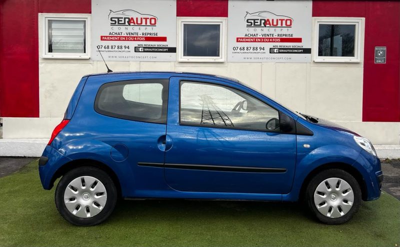 RENAULT TWINGO II 2009