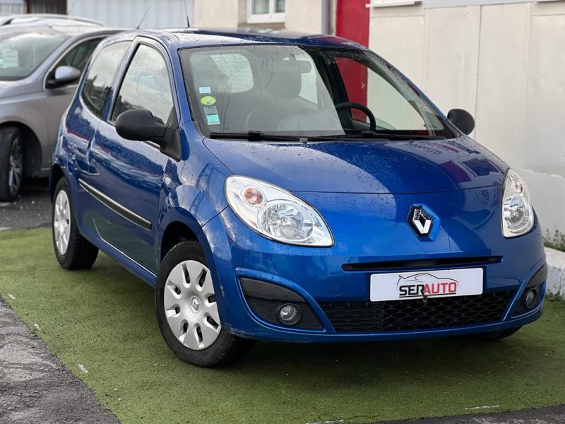 RENAULT TWINGO II 2009