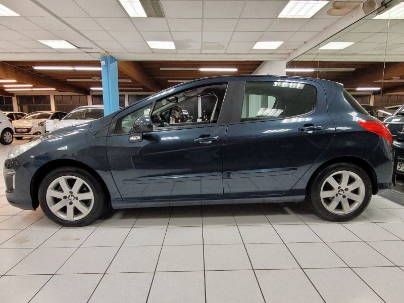 PEUGEOT 308 1.6 HDi 92 Style