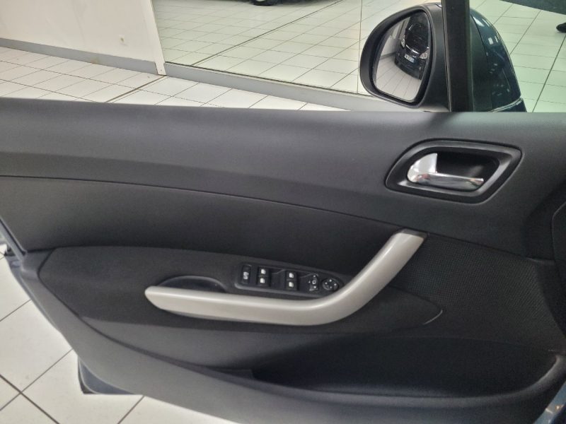 PEUGEOT 308 1.6 HDi 92 Style