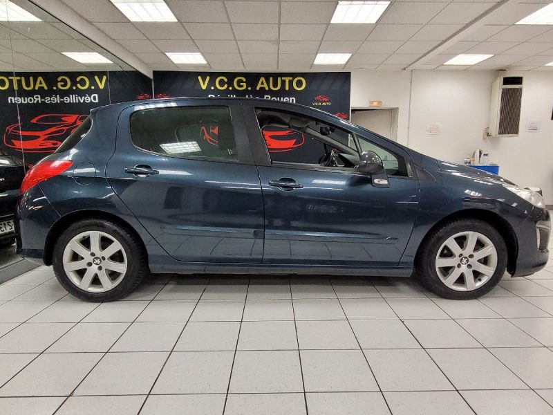 PEUGEOT 308 1.6 HDi 92 Style