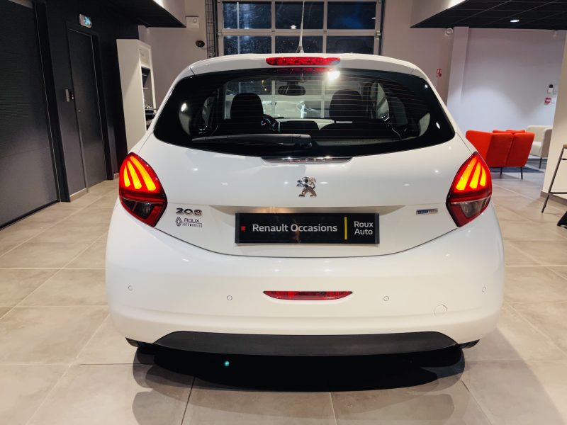 PEUGEOT 208 I 2016