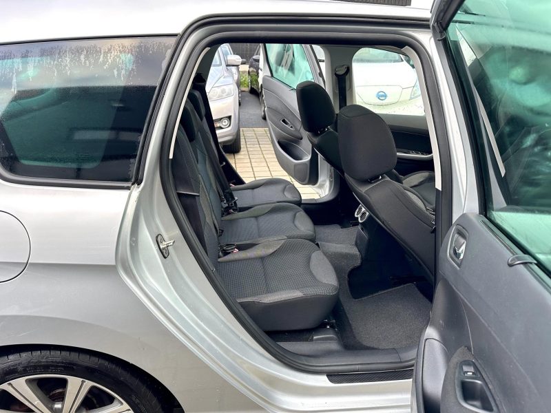 PEUGEOT 308 SW 1.6L HDI 110CH ALLURE FAMILY