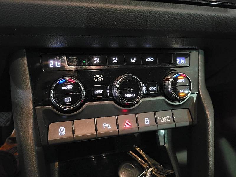 SKODA KODIAQ 1.5 TSI 150 cv Business DSG7 1ère Main 5 Places