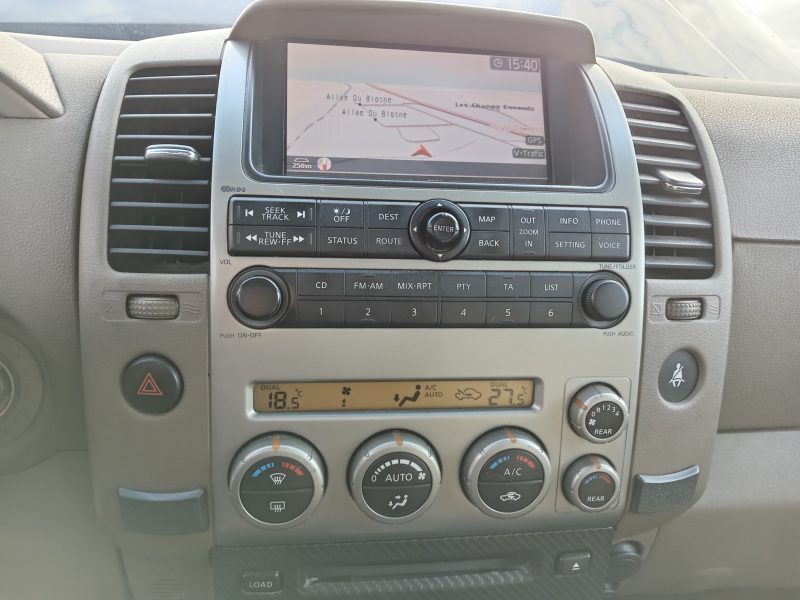 NISSAN PATHFINDER III 2006