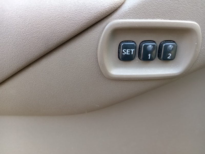 NISSAN PATHFINDER III 2006