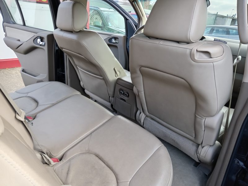 NISSAN PATHFINDER III 2006