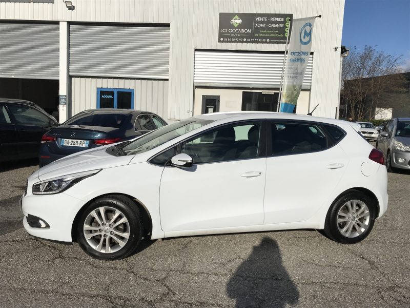 KIA CEE'D II - 1.6 crdi 16V 128cv - GARANTIE 6 MOIS