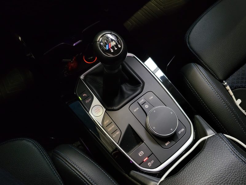 BMW SERIE 1 118 i 140cv M SPORT 2ème MAIN ENTRETIEN BMW